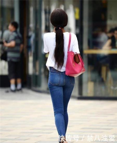 艳若桃李@大长腿十分亮眼，哪一位最美，街拍：女神范的小姐姐