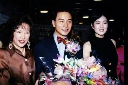 时尚是个轮回，十几年前张国荣的穿衣品味，当今男模都自愧不如