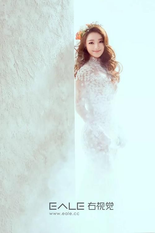 必收藏！百张女孩与花摄影作品！-右视觉十周年饕餮视觉盛宴。