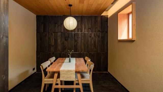 他在浙江大山里租6间房，花1500万装修，被村民嫌：太普通