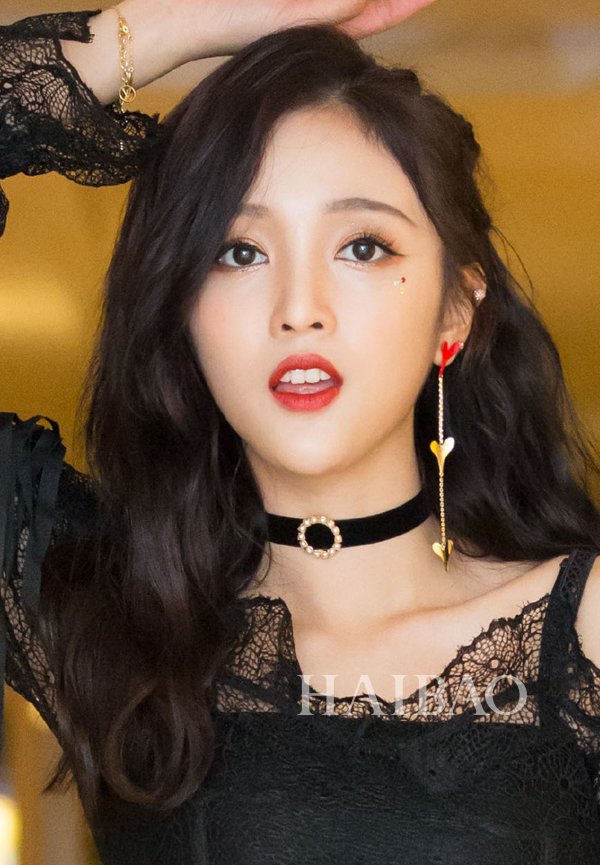 不信50款女星发型没你喜欢的!杨幂小辫超吸睛，＂璎珞＂吴谨言剪