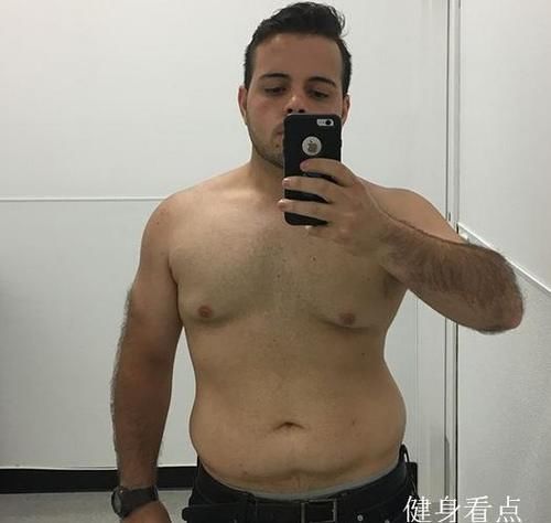 240斤胖小伙坚持减肥，每天跳绳加控制饮食，用1年半甩掉小肚腩