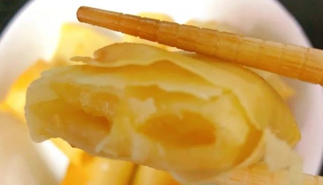 『春卷』在家自制春卷，比外面卖的还美味，外酥里嫩易消化，食材鲜