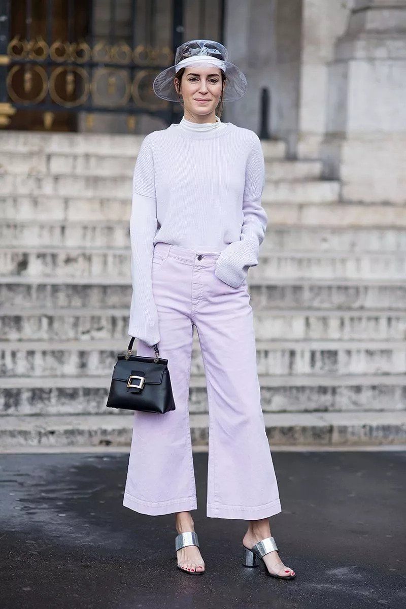 入秋这两个颜色穿在一起=很贵!