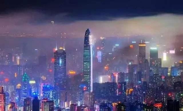 “二十年后穷人住城市，富人住农村”？你认为可能吗？