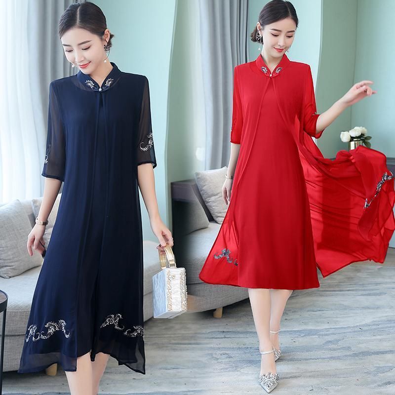 公司晚会,老公给我挑的这“旗袍”性感迷人,一不小心成了焦点