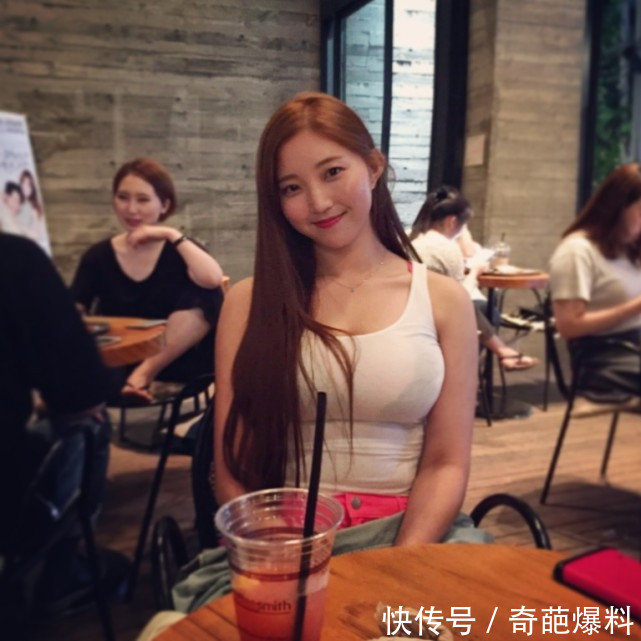 胖又怎样，健身女神告诉你什么叫＂微胖美＂