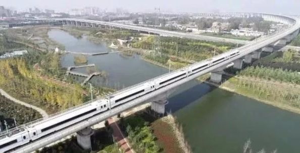  [正线设计]今天，三条高铁齐开通！网友：早上热干面，晚上胡辣