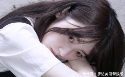  #得靠#“牛奶肌”得靠养，黄皮女生坚持吃3种水果，皮肤可“白到发光”