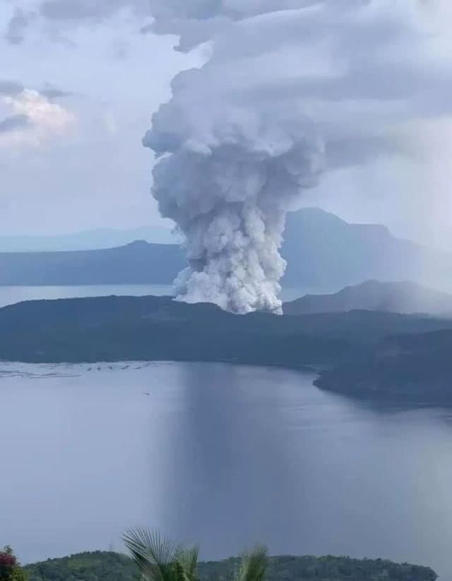 受菲律宾火山爆发最新动态