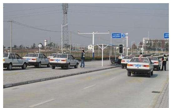  挂科|科目三里4大注意事项，少一个，都别想过！