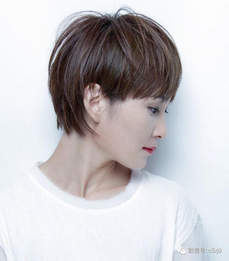 2018流行"豁短发"