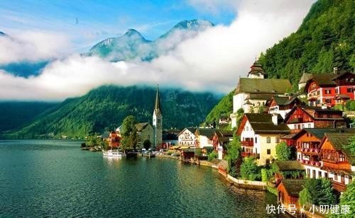 铁的两个国家,分开后还亲如一家,并随时准备合并