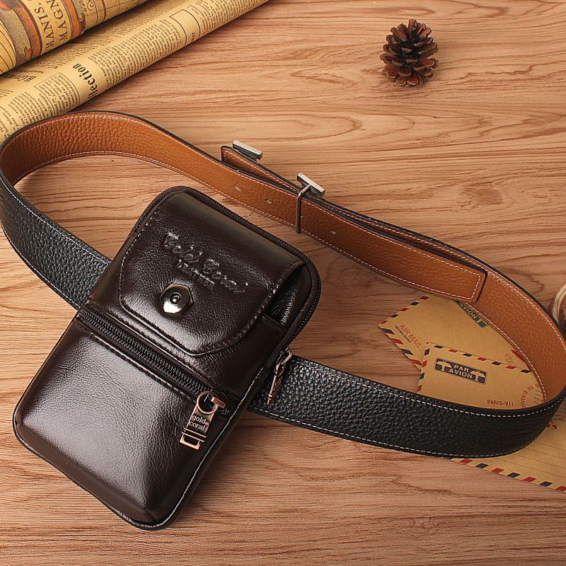 老总出门，连美女秘书都不带，偏偏带这“万红包”，方便还拉风!