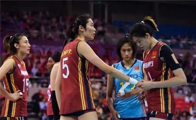  「张常宁」李盈莹和丁霞配合不好？朱婷认为和左撇子没有任何关系！