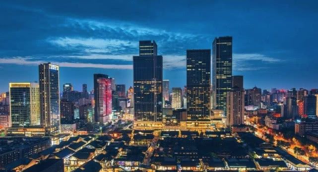 除去北上广深，剩下6个最具发展潜力的城市是谁？有你的家乡吗？