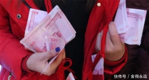  【排队】农村“光棍党”越来越多，“巨额彩礼”成心头事，一家