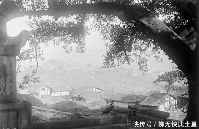  #民国时期#民国时期的四川成都平原，普通人生活困难，出行不方