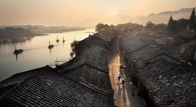 浙江面积最大的城市，藏着绝美古镇和山水美景，不是杭州宁波！