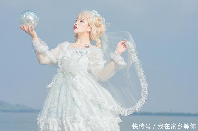  『地球』有这些特点的洛丽塔裙子，“地球人”都觉得很贵，普通女孩穿不起
