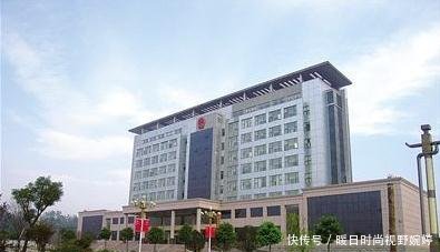 全国最牛的镇！竟同时拥有飞机场、高铁站、火车站