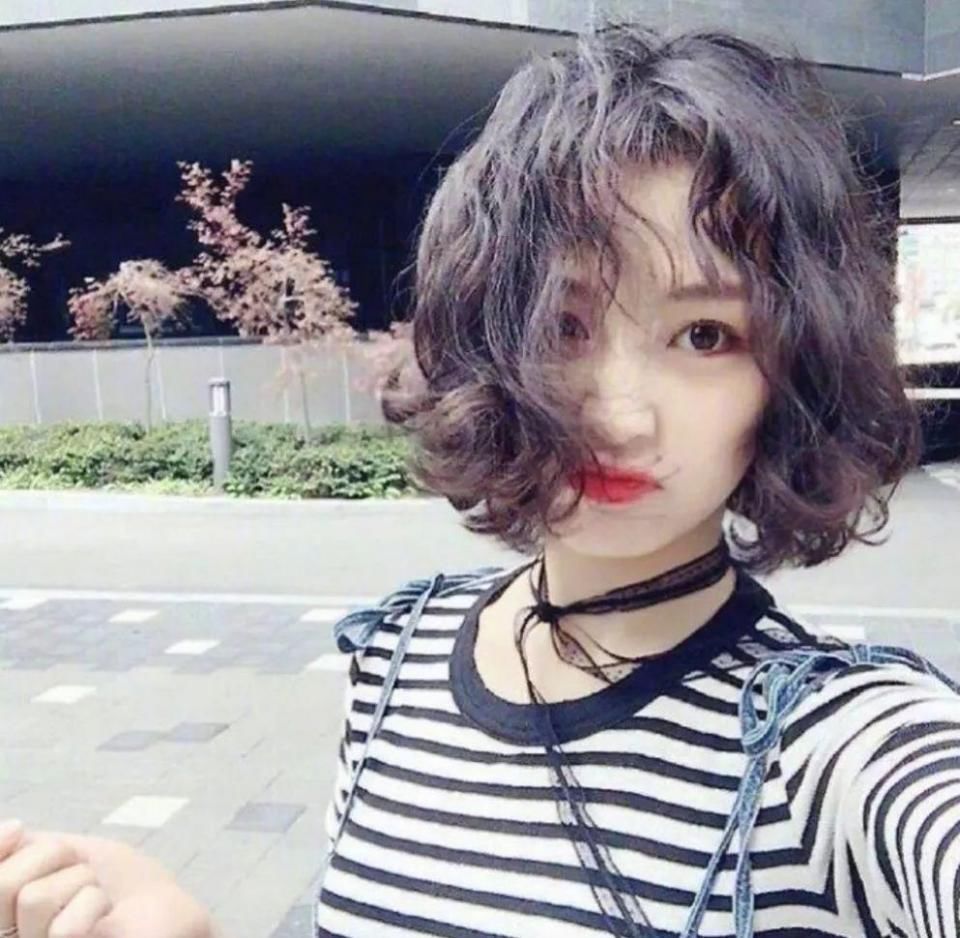 2018年流行的8款短发，看完忍不住想剪了!