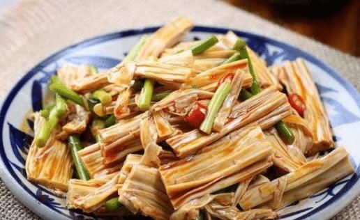  黄体酮：它是“女神菜”，内含天然黄体酮，女人多吃越来越显年轻！