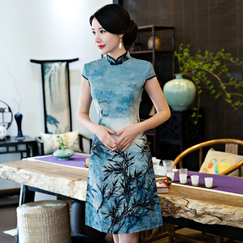 想要添气质，就穿旗袍