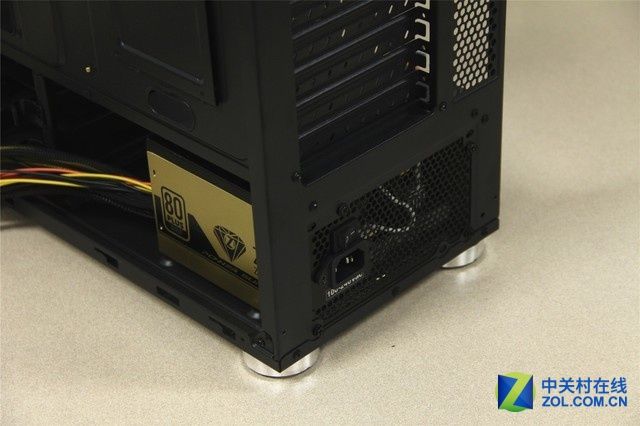 噪音拦截者 金河田峥嵘MUT1时尚装机赏