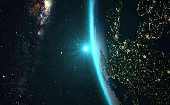 爱因斯坦说过：“科学的尽头是神学”这句话吗？网友：神也造谣