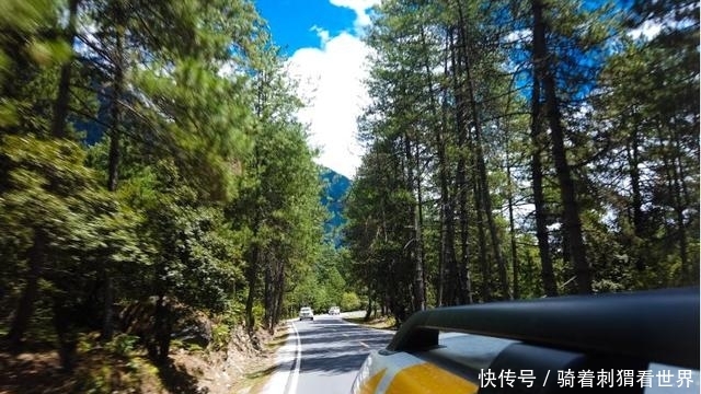 越野部落川藏勘线风物志（五）：一个老喇嘛和两个小屁孩的拉萨