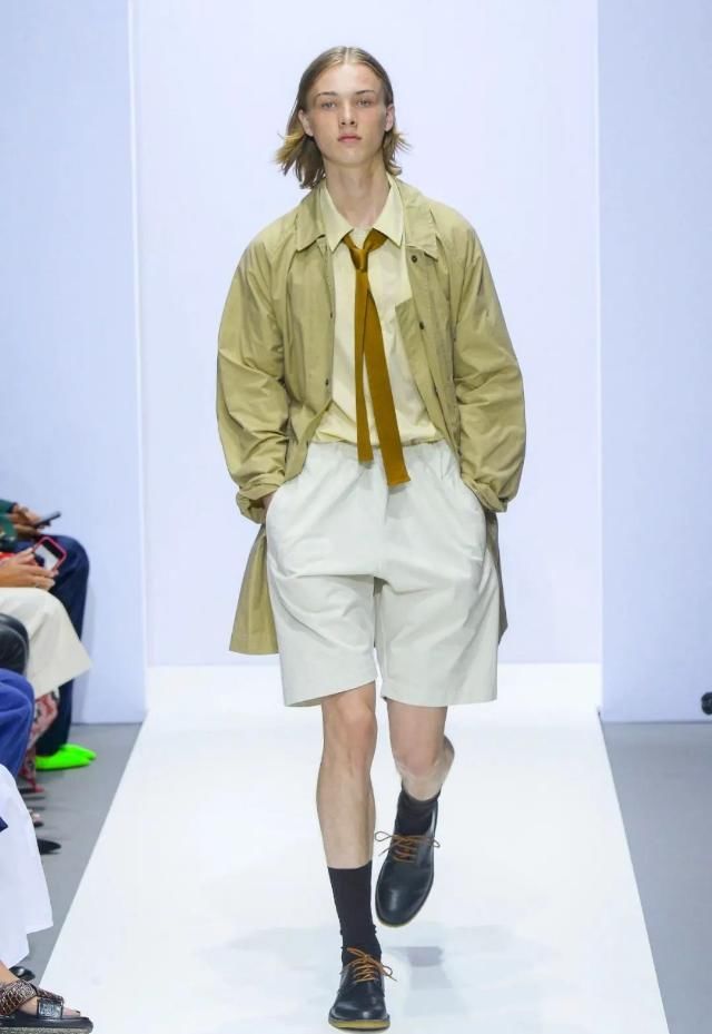  【时髦】2020年早春最强单品来了！高级又时髦，照着穿回头率200%