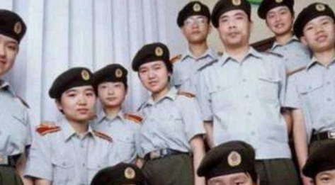 中国最特殊的一支军队，最小只有8岁最大15岁，却都是职业军人