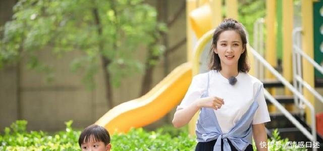 黄圣依的包到底有多贵才被打马赛克然而霍思燕才是真的隐形炫包