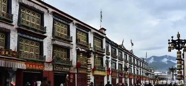 小夫妻42天自驾14000公里, 穿越13个省, 环游半个中国