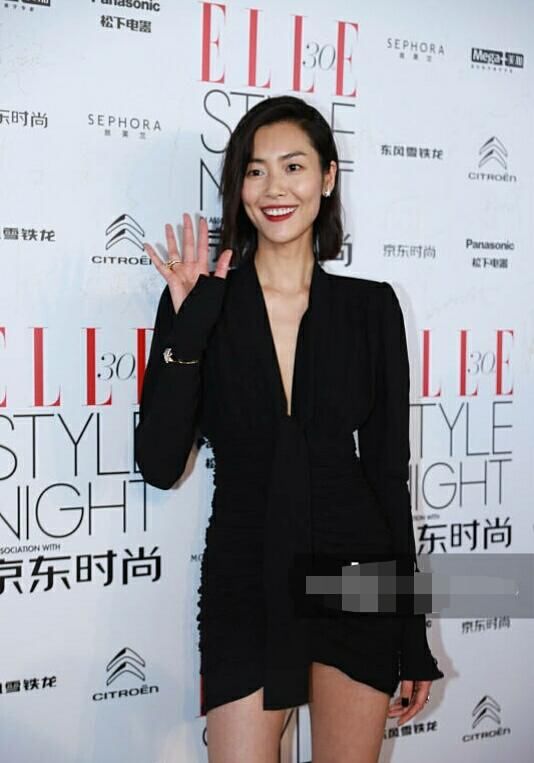 春春杨幂唐嫣杨颖同台亮相,原照流出,网友:真漂亮