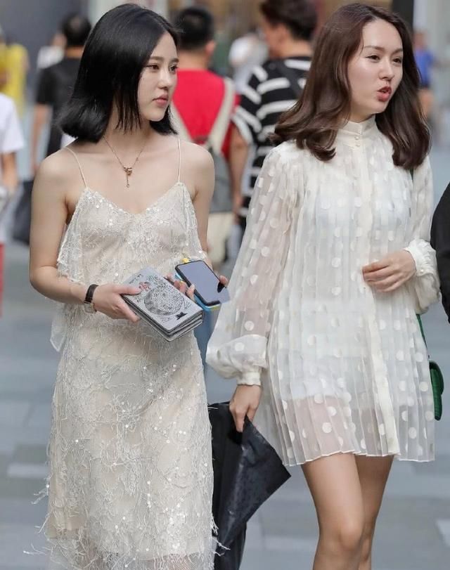  「感觉」夏季不能少的一款裙子，简直是凉爽还超级仙，适合爱美的小姐姐