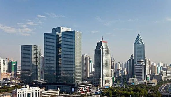 河南将前途辉煌的城市，是中原交通枢纽，不是洛阳和南阳