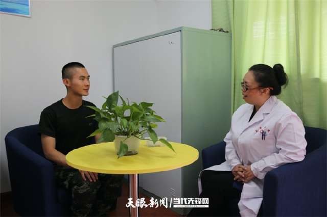  工作：心理疏导有妙招！贵州武警“望闻问切”见实效