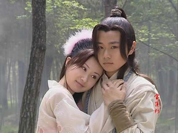  『宝莲灯』《宝莲灯》演员现状：沉香分手小玉不温不火，三圣母却铃铛入狱