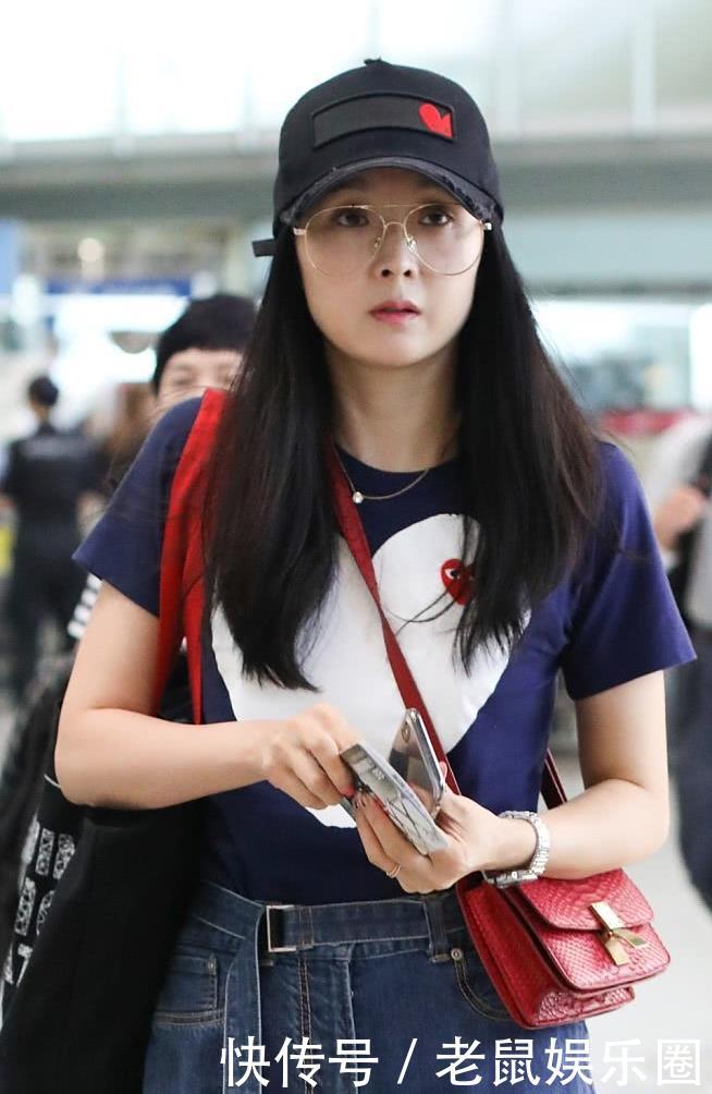 对比王艳与黄圣依的机场照，同为阔太太的两人差距太大，为什么呢