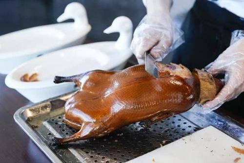  「鸭肉」中国最能“吃鸭”城市：人口只有800万，每年却要吃1亿