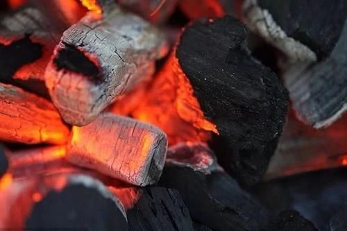  [冬天]不准烧煤取暖，农民冬天怎么过？农民提出3个问题，专家哑