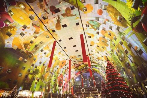 世界上“最豪华的菜市场”,斥巨资120亿,游客比买菜的人还多