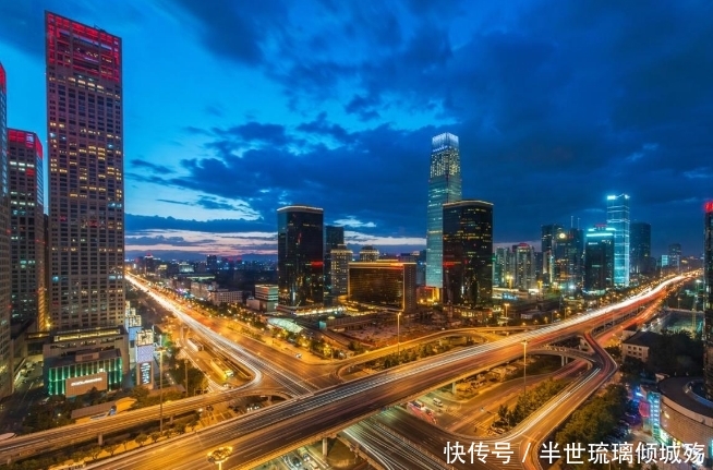 第二个拥有六环的省会，耗资200亿，未来有望跻身为为国际大都市