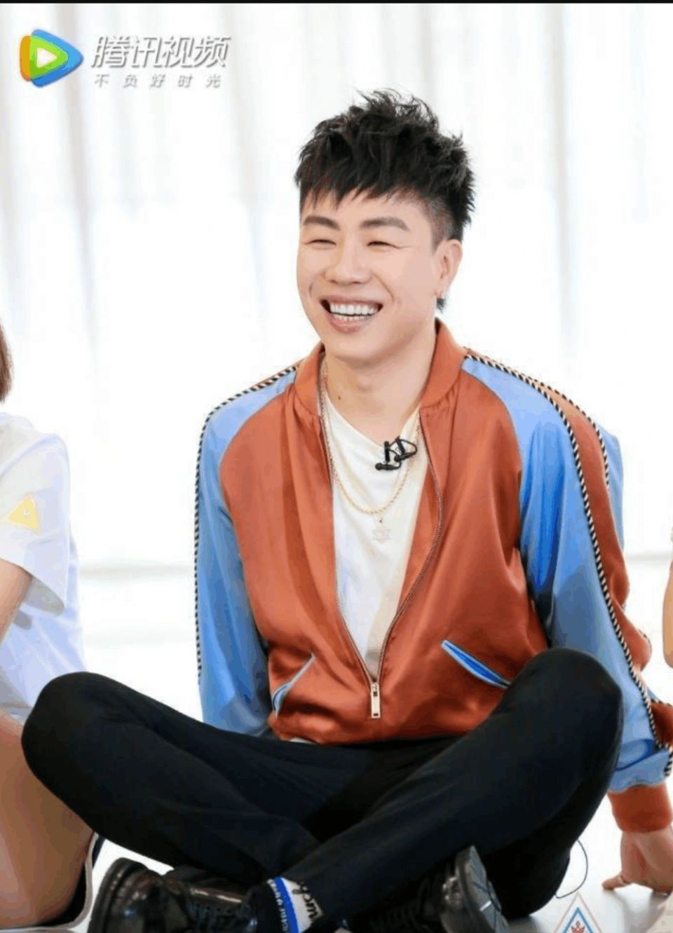 胡彦斌回应辟谣“私会”事件,表明:这是人生中最后一次见面