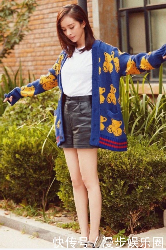 杨幂是没得挑了，衣领用别针扣住，还用麻绳当皮带，真的很别致！