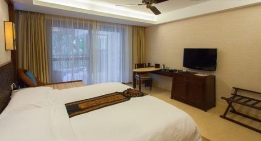 酒店发现这种东西,就应当及时和前台反应换房,否则吃亏的是你