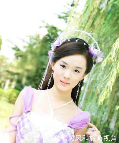 当年的两位清新女神，如今差距大！时尚女王霍思燕遇到董洁输惨了