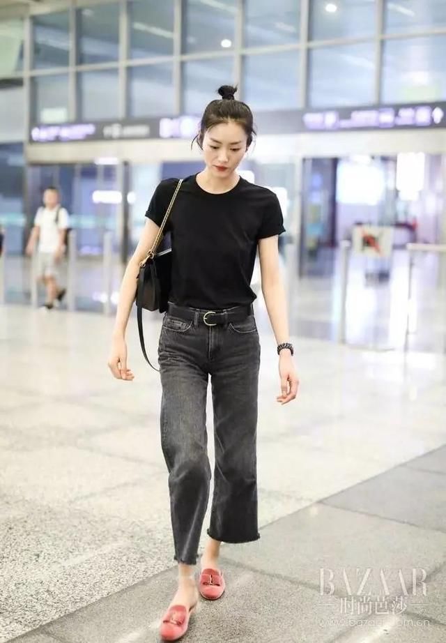 不骗你，刘雯衣橱里可能有180条牛仔裤!